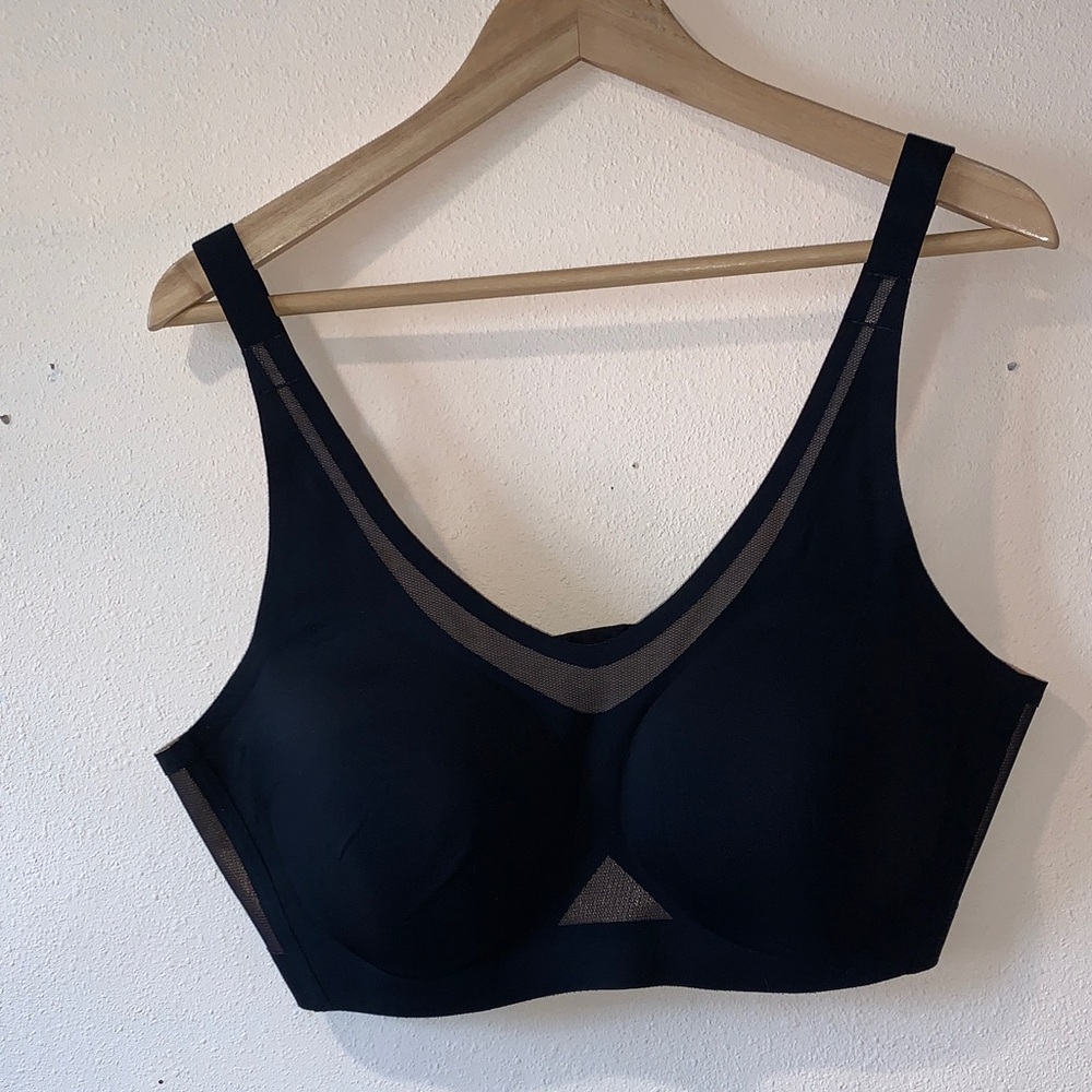 Honey love 38D/DD(E) Elegant Black Women's Intimate Bra